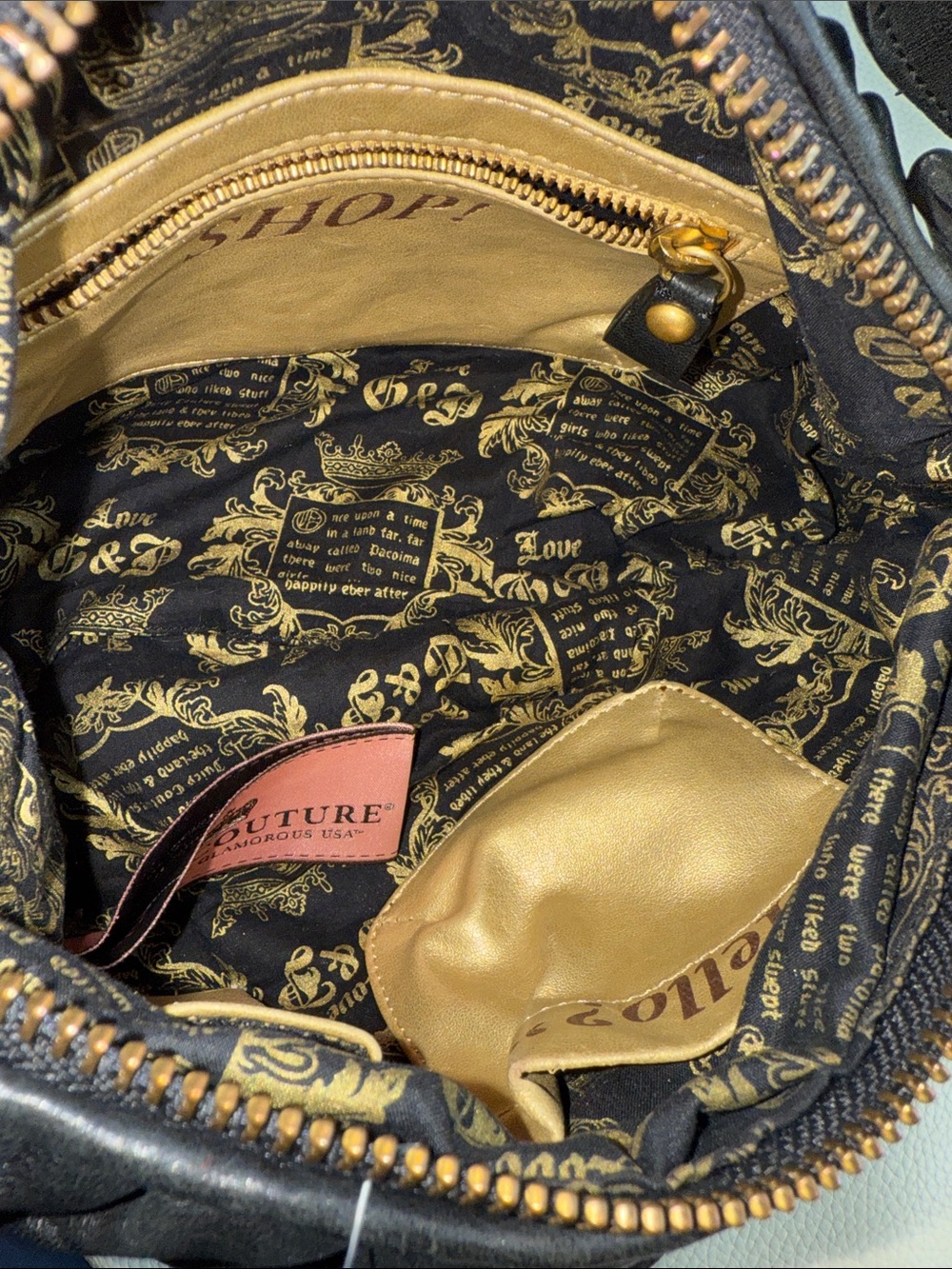 Juicy Couture Black Leather Hobo Bag With A Large Ring Charm And Chain - Picture 5 of 17